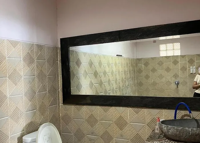 Side Delem Family *